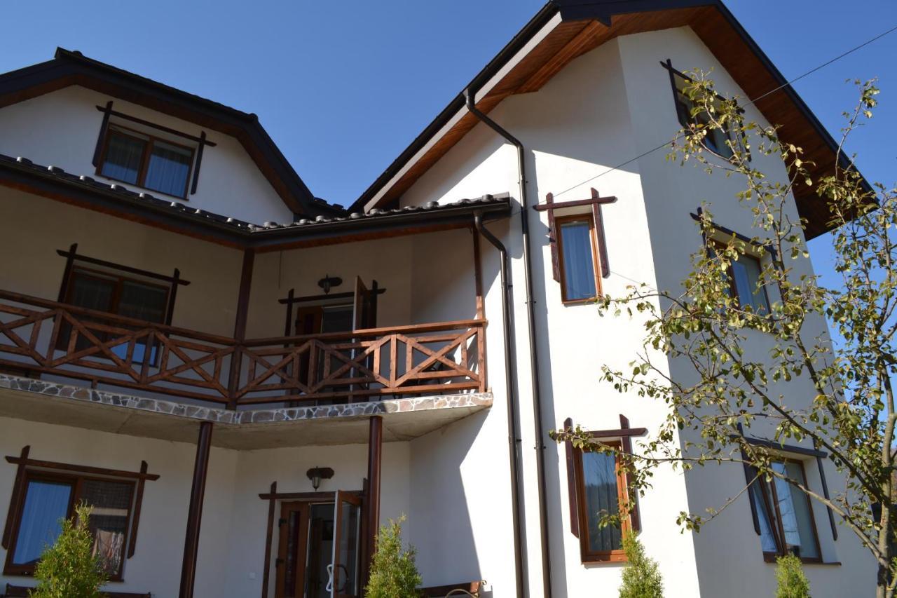 Hollywood Guest house Yaremche