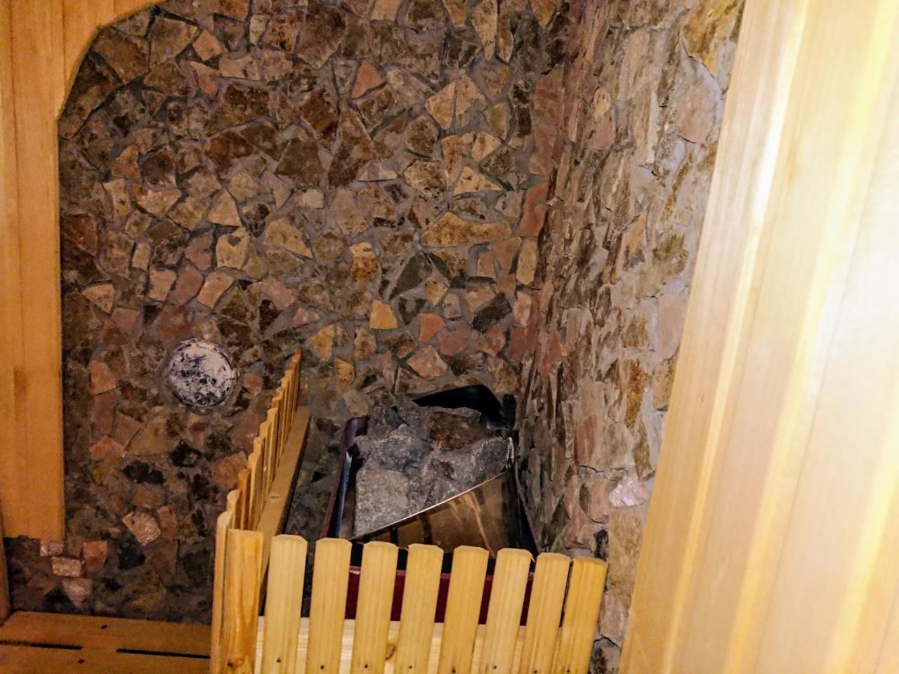 Guest house Hollywood *