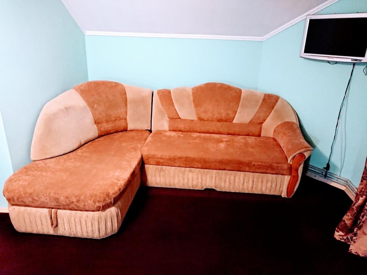 Hollywood Guest house